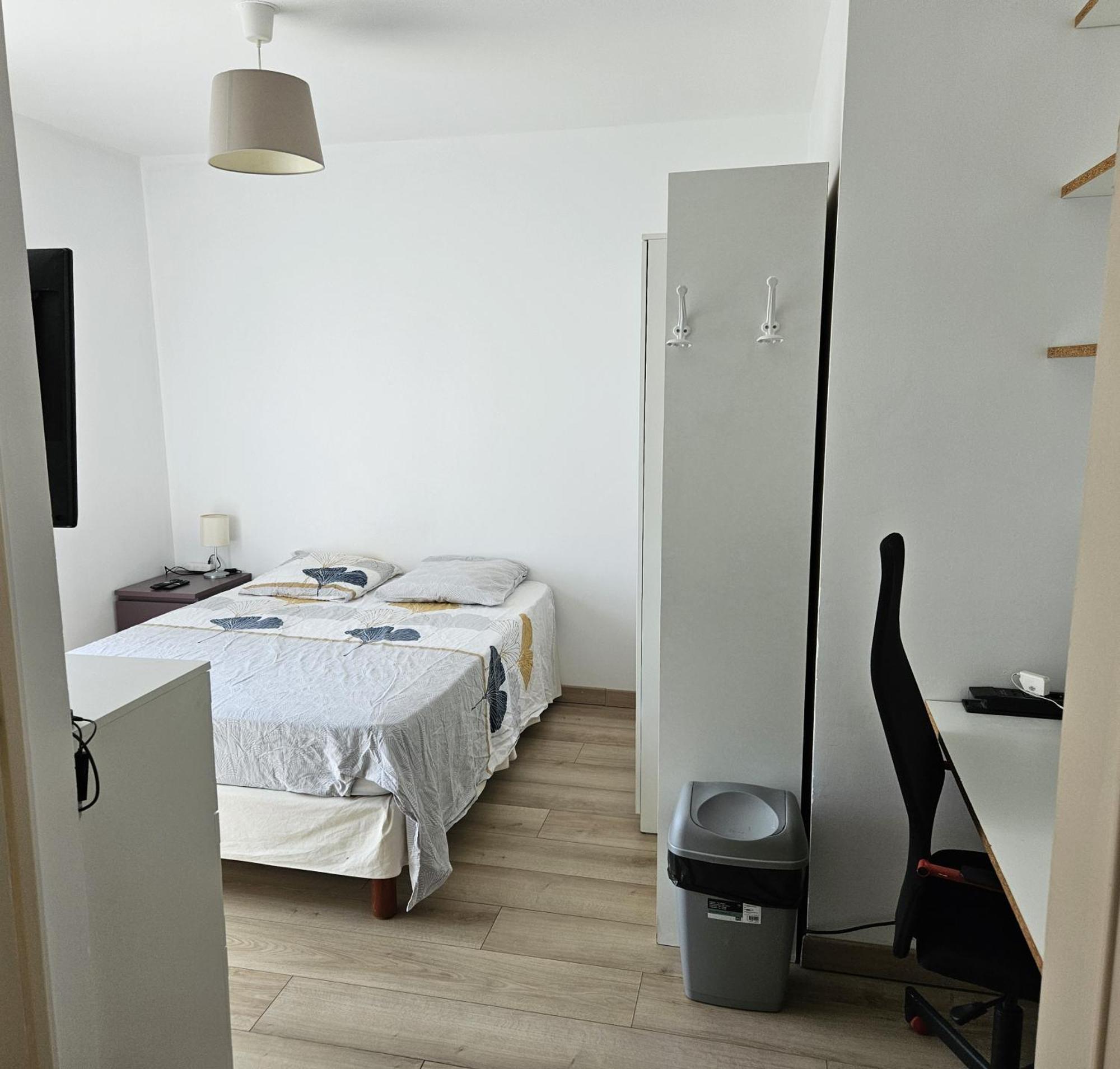 Chambre En Colocation Fille, Proche Mer, Climatisation Toulon Exterior foto