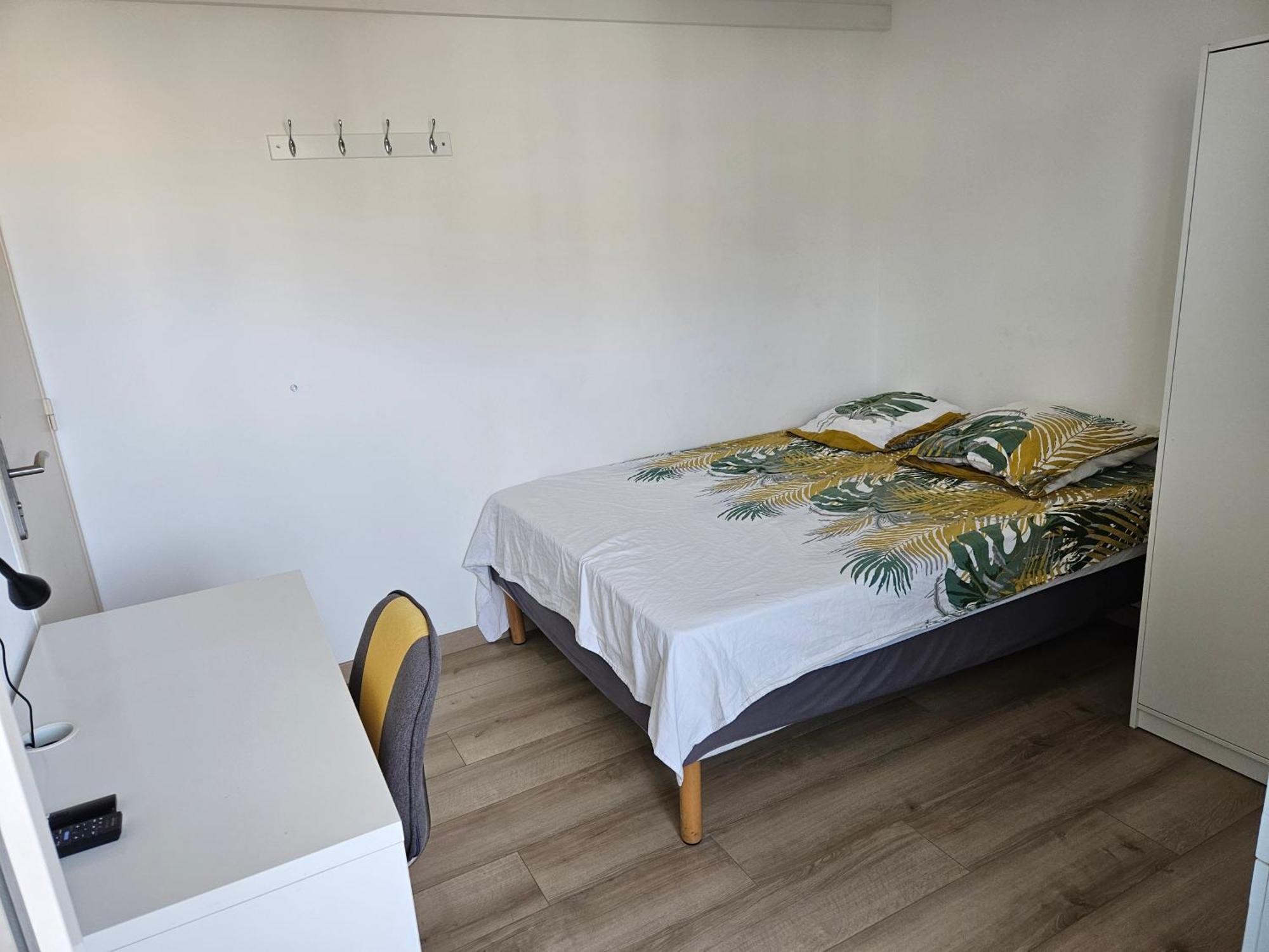 Chambre En Colocation Fille, Proche Mer, Climatisation Toulon Exterior foto
